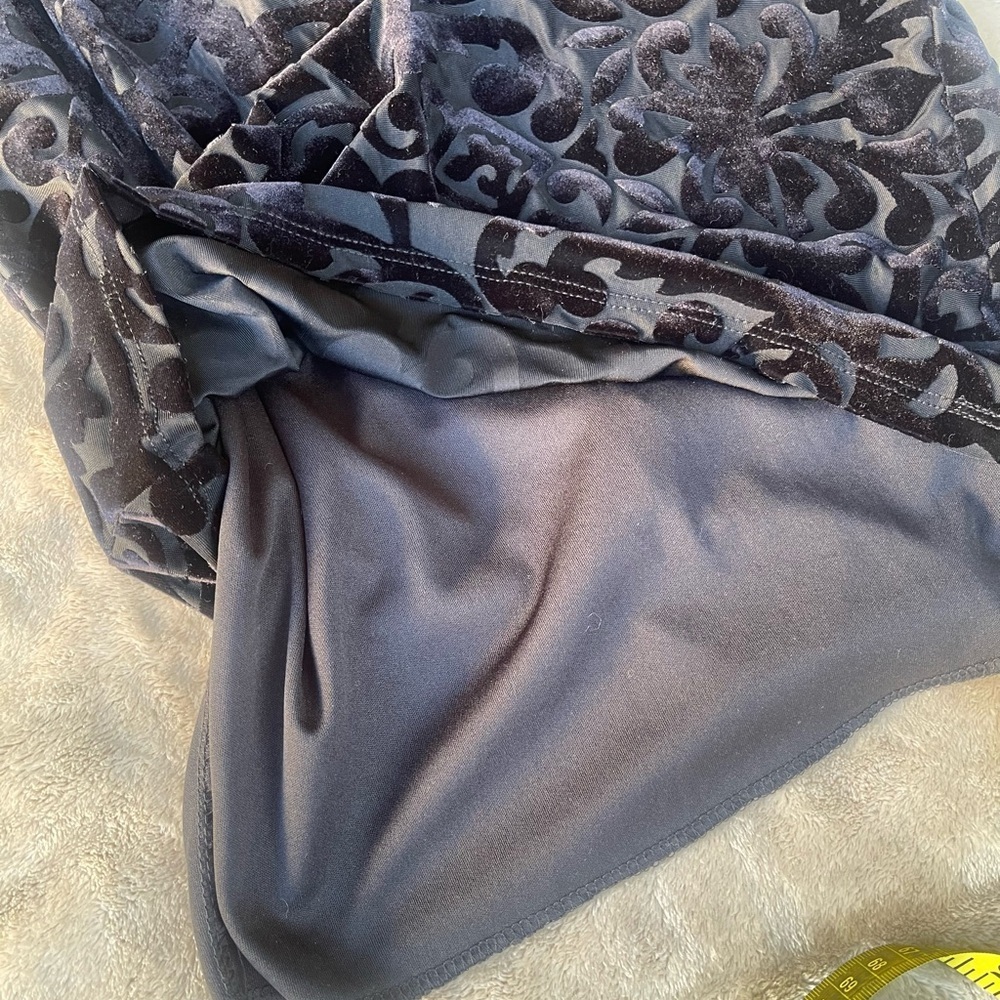 Aqua Black Patterned Midi Dress
Size M - Picture 9 of 9